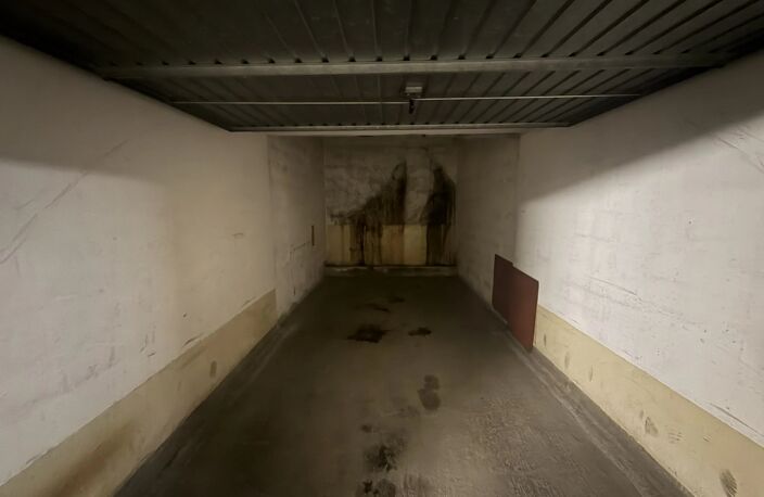 BOX FERMÉ SÉCURISÉ - LIBÉRATION — photo 2