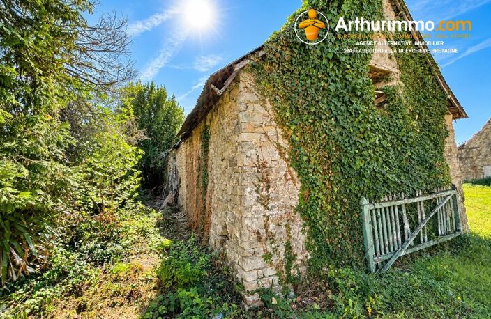 Ancien corps de ferme en pierre à Vitré – Beau potentiel de rénovation — photo 5