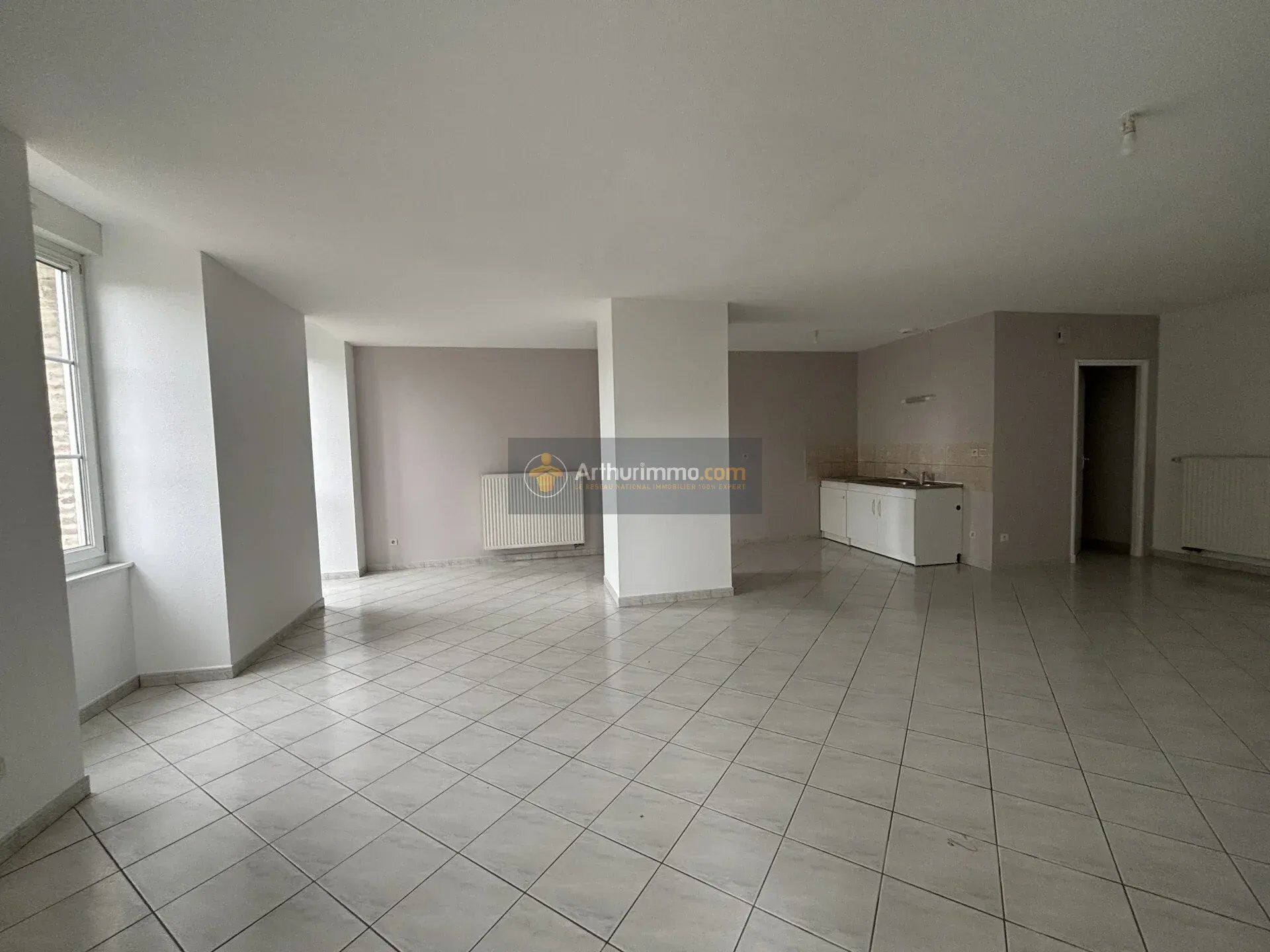Appartement 3 pièces 98 m² · à Culmont · 98 m² · 700 €/mois