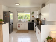MAISON EN PLEIN COEUR DE PISSY-POVILLE — photo 4