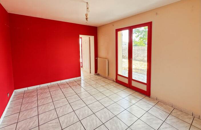 PAREMPUYRE  - EN EXCLUSIVITÉ! - MAISON DE 100 m2 environ SUR — photo 4