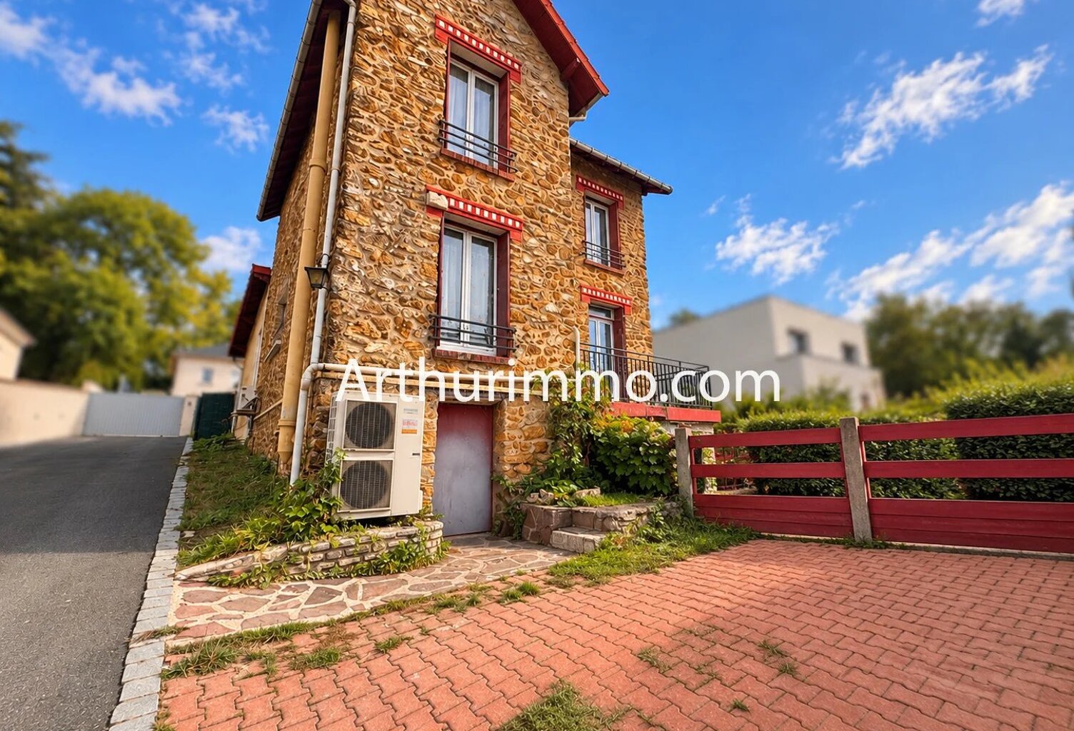 Maison en Meulière de 96 m2 avec jardin Crosne — photo 1