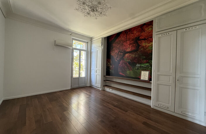 TOULON PALAIS DE JUSTICE — photo 2