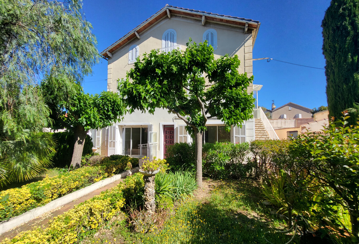 TOULON OUEST - Maison 149 m2 terrain 420 m2 — photo 1