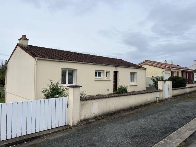 Maison 3 chambres avec jardin - 85210 SAINT JEAN D\'HERMINE — photo 1