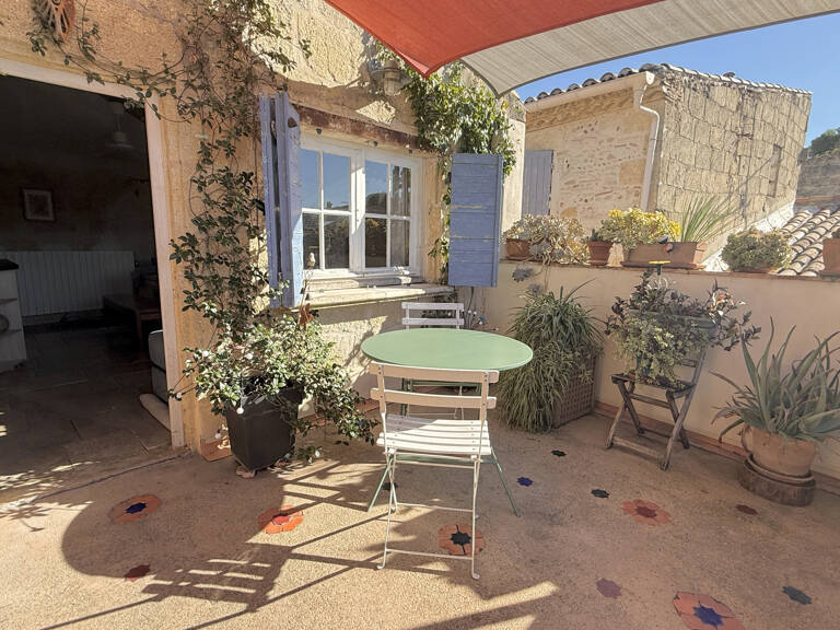 Belle maison de village avec garage et terrasse à Vauvert — photo 1