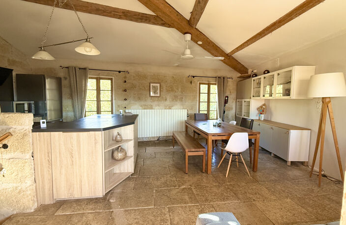 Belle maison de village avec garage et terrasse à Vauvert — photo 2