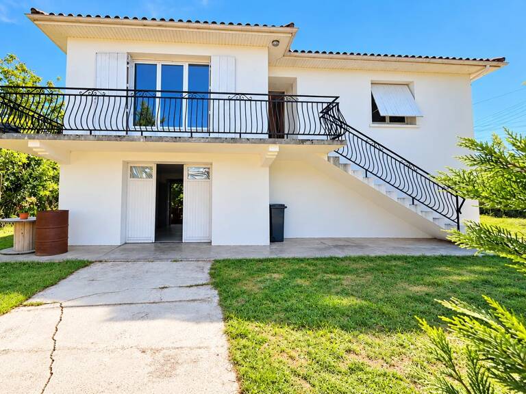 PUJOLS – Maison R+1 avec 4 chambres — photo 1