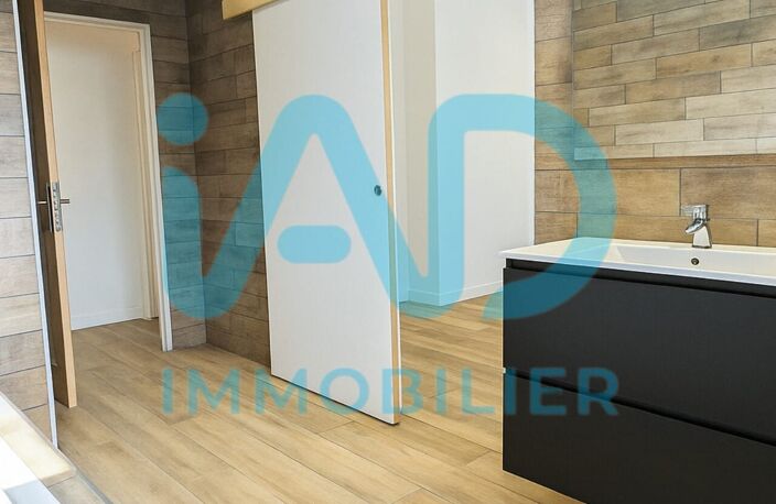 Vente Maison/villa 8 pièces — photo 4
