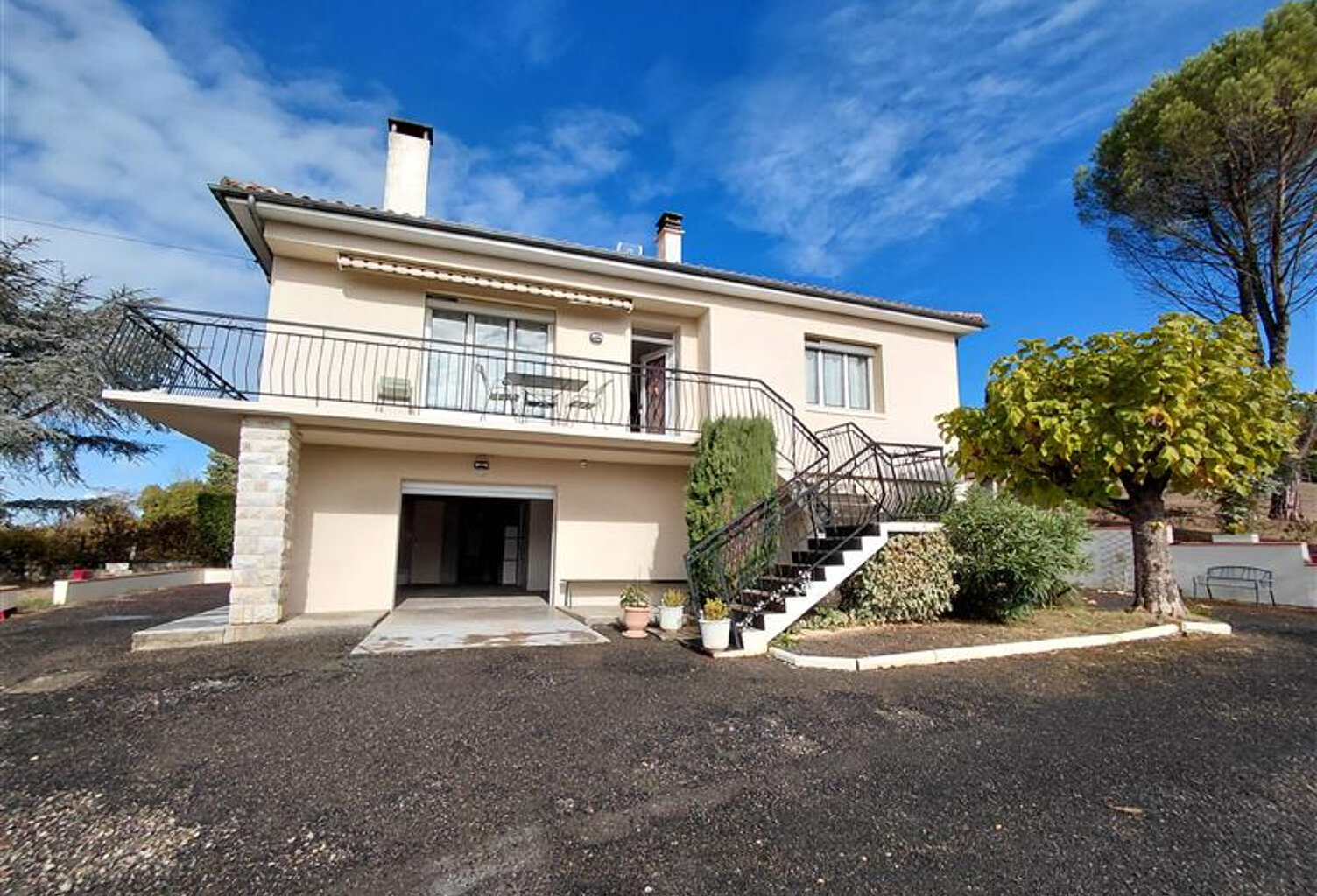 Maison traditionnelle de 128m2 avec terrain constructible — photo 1
