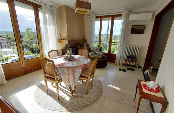 Maison traditionnelle de 128m2 avec terrain constructible — photo 3