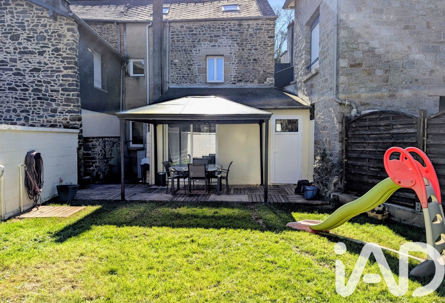 Vente Maison de ville 4 pièces — photo 1