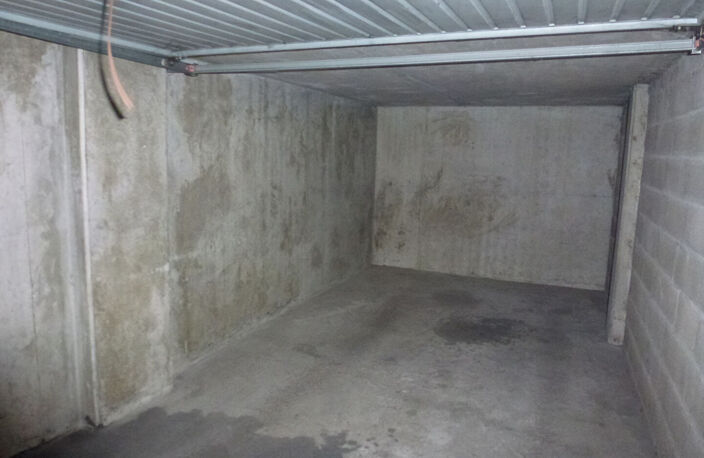 Box fermé - VILLEURBANNE — photo 2