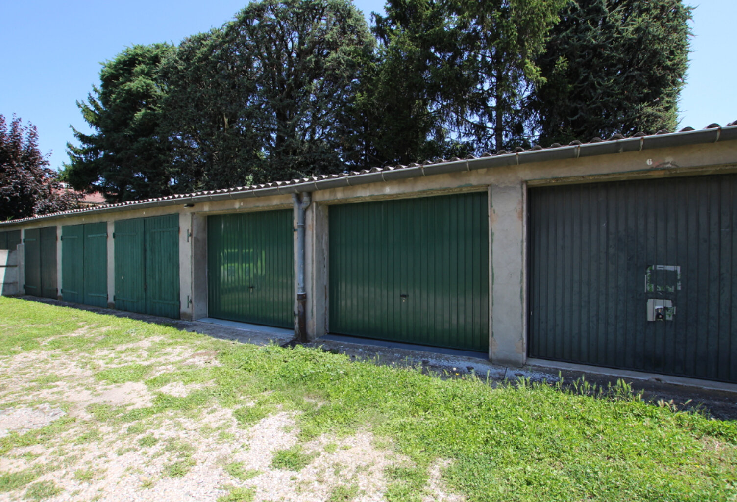 Garage - VILLEURBANNE CROIX LUIZET — photo 1