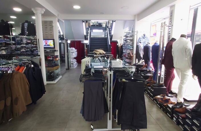 Vente Divers Commerces 200 m&sup2; — photo 2