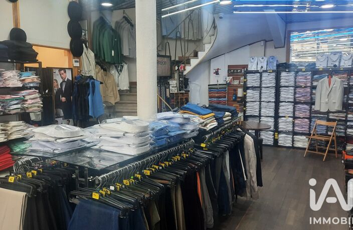 Vente Divers Commerces 180 m&sup2; — photo 4