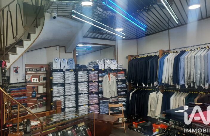 Vente Divers Commerces 180 m&sup2; — photo 5
