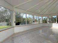 Maison Grandchamp Des Fontaines 7 pièce(s) 174 m2  sur un terrain de 1 538 m² — photo 3