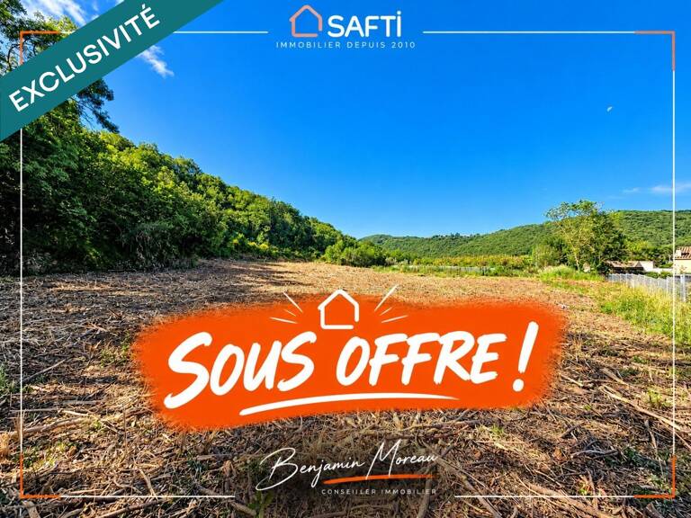 Rare sur le secteur  Superbe parcelle constructible de 11 444 m² avec piscine existante — photo 1