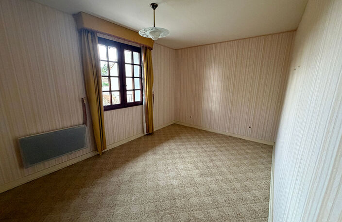 PLAIN-PIED SUR SOUS-SOL - ENVIRONNEMENT CALME — photo 5