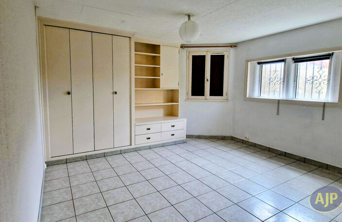 Immeuble avec 3 appartements Clisson centre — photo 4