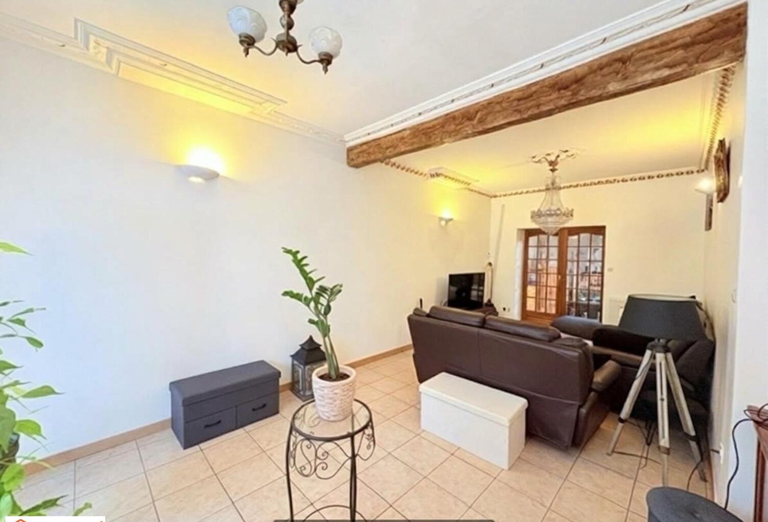 À vendre  Maison semi-individuelle avec 3 chambres et jardin garage en location — photo 1
