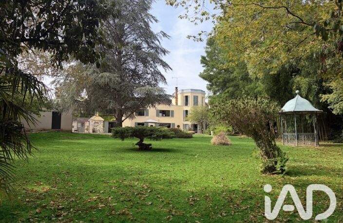 Vente Maison/villa 8 pièces — photo 2