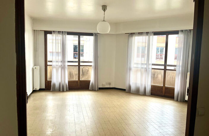 Appartement 2 pièces 56 m2 MARSEILLE LA BLANCARDE — photo 2