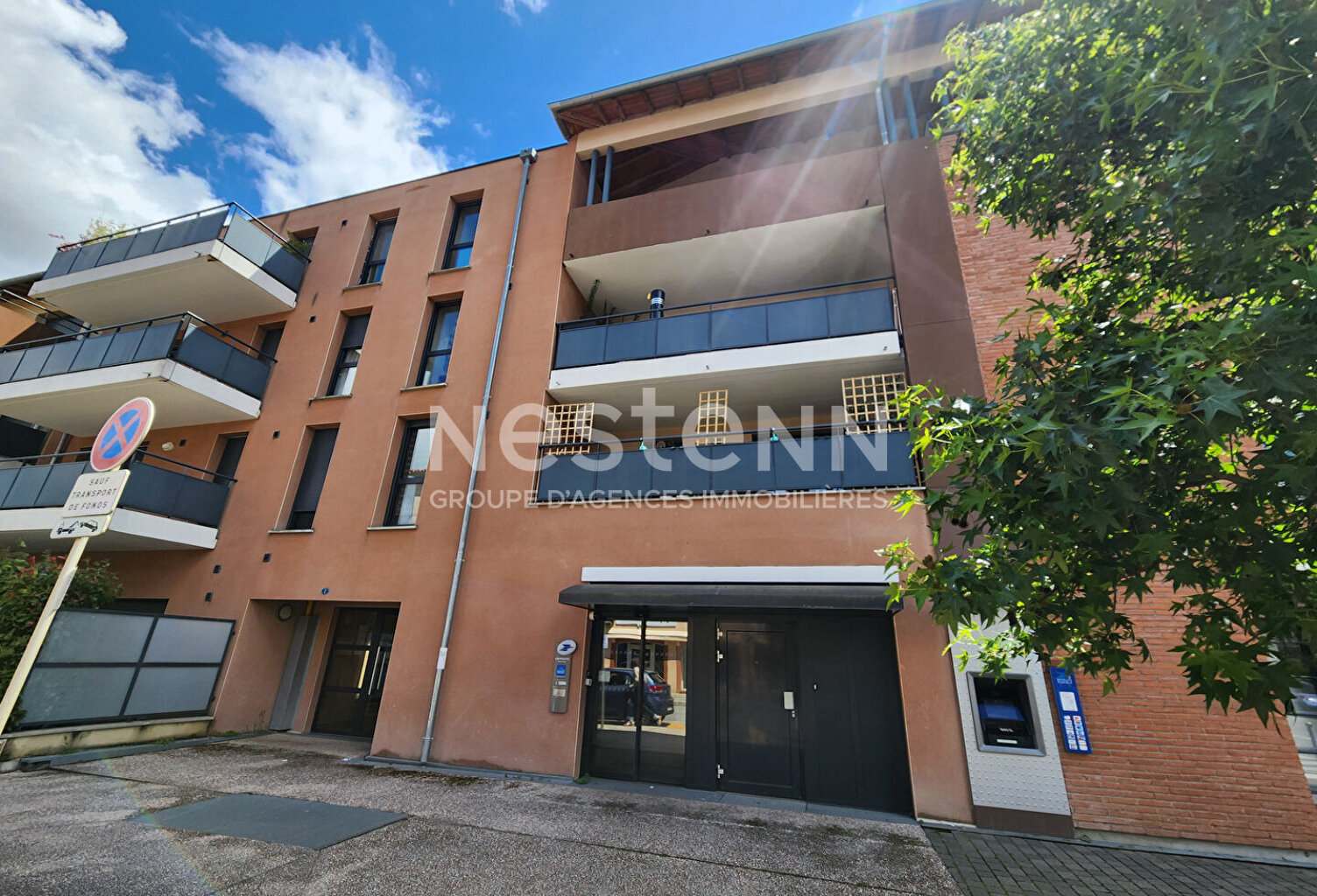 CENTRE Castanet Tolosan T2 de 42m² à vendre , parking sous-sol — photo 1