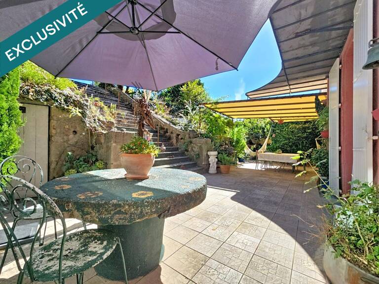 Une superbe maison de maître de 228 m² avec jardin, terrasse et fort potentiel au cœur de Graissessac. — photo 1