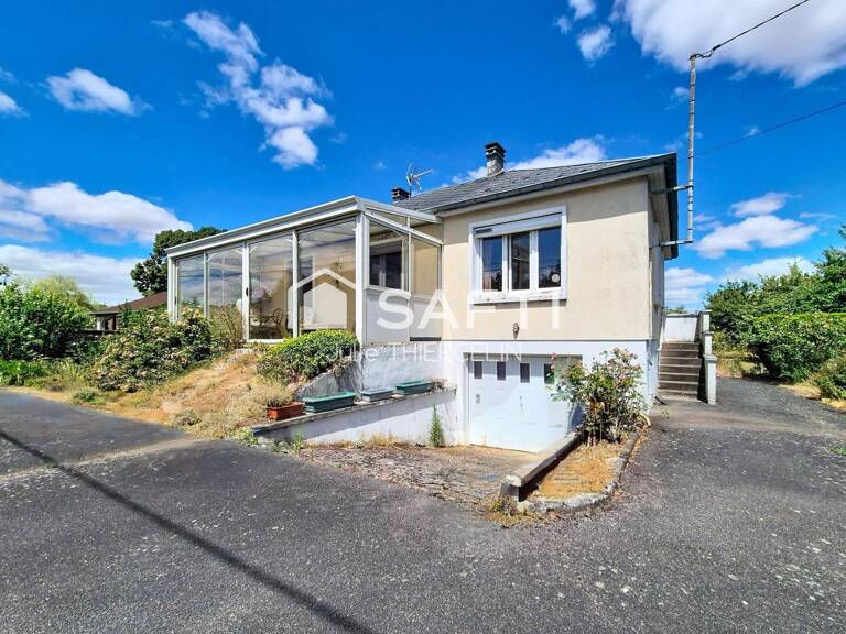 Maison avec sous-sol total sur terrain clos — photo 1