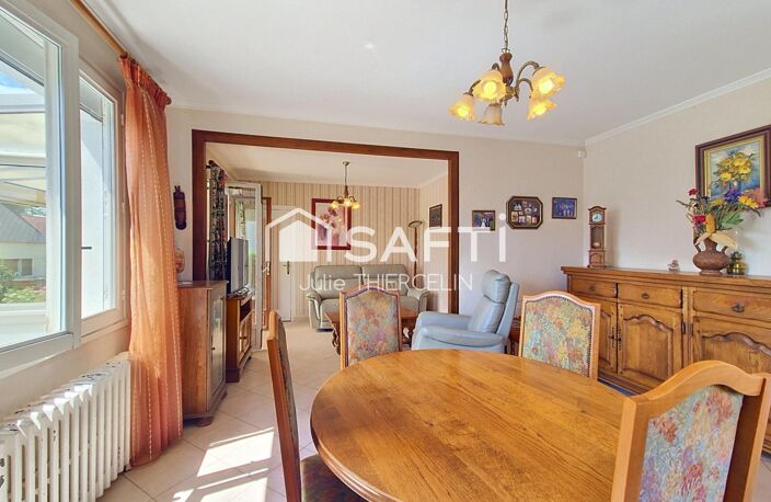 Maison avec sous-sol total sur terrain clos — photo 3
