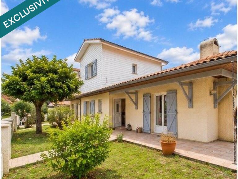 MAISON FAMILIALE AVEC PISCINE  ENVIRONNEMENT CALME — photo 1