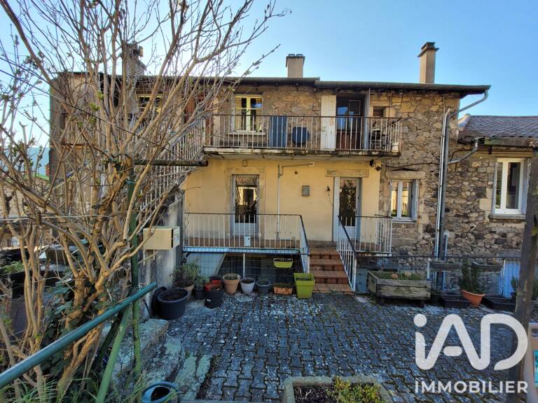Vente Immeuble 269 m&sup2; — photo 1