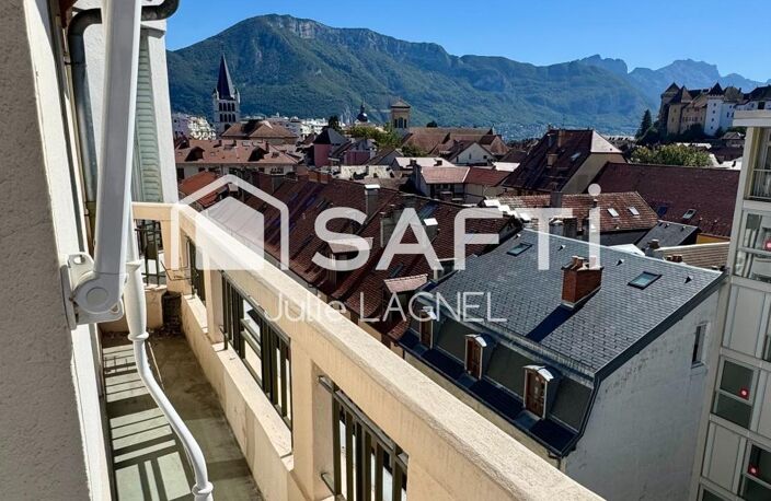 ANNECY - RUE ROYALE L'ELEGANCE DE L'ANCIEN, UN PANORAMA D'EXCEPTION — photo 4