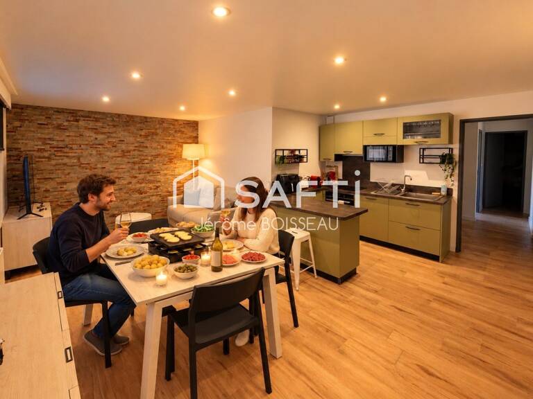 LES ROUSSES  Appartement rénové de 72 m², 2 chambres, cave et 2 parkings — photo 1
