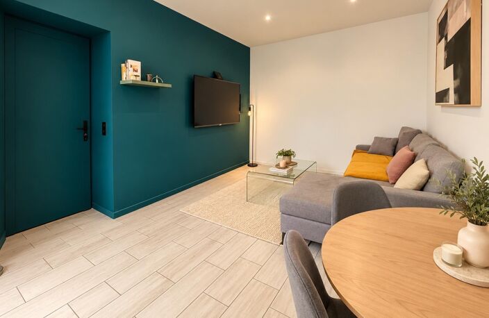 VIEUX-BASTIA  APPARTEMENT T3/T4 EN DUPLEX DE 70 m² ENTIÈREMENT RÉNOVÉ — photo 2