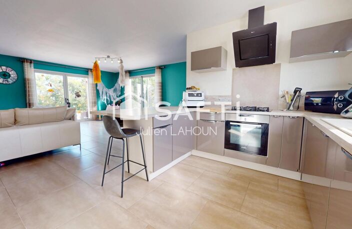 Pavillon de plain-pied de 2016  4 chambres  DPE A — photo 3