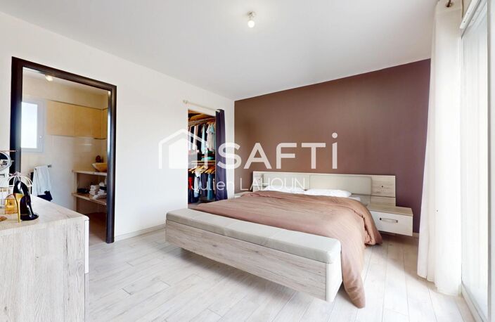 Pavillon de plain-pied de 2016  4 chambres  DPE A — photo 4