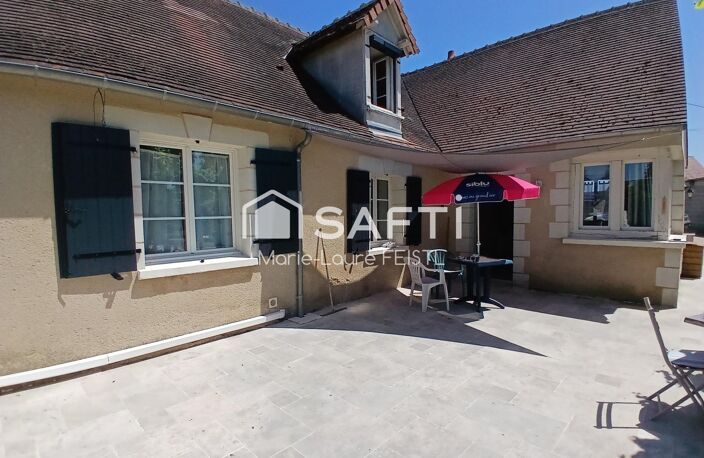 Propriété d'exception  et sa piscine — photo 3