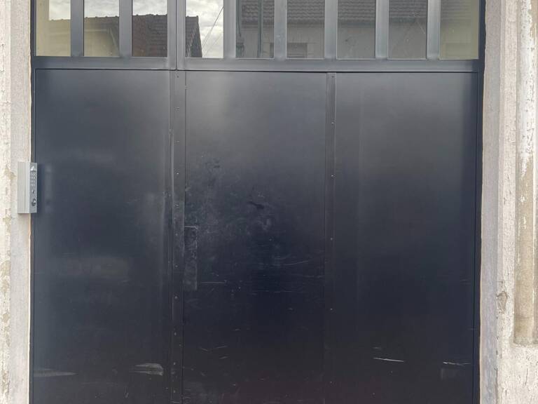 Local de 7 m², Quartier du Tremblay — photo 1