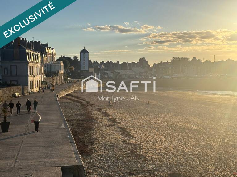 Au pied de la plage des Bas Sablons et de St Servan — photo 1