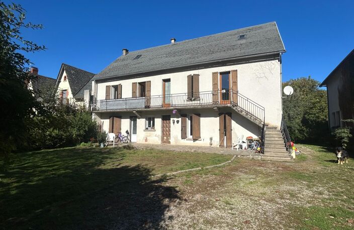 IMMEUBLE DE RAPPORT AVEC 3 LOGEMENTS LOUÉS  SAINT-MARTIN-VALMEROUX (CANTAL)  ? — photo 5