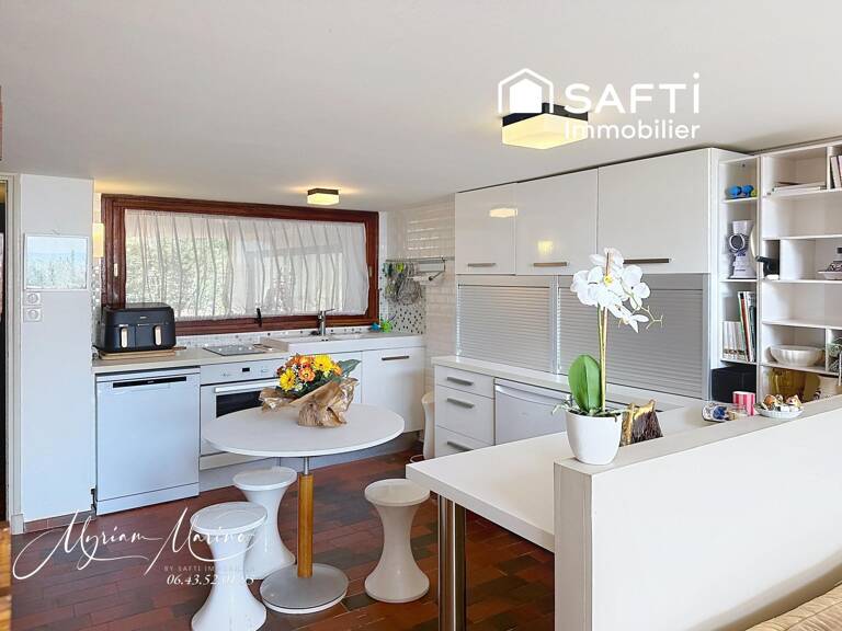 Saint-Aygulf, Les Corailleurs  Duplex 3 pièces avec vue mer, terrasse et parking couvert — photo 1