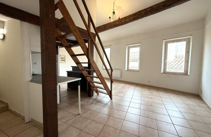 Immeuble vide composé de 4 appartements rénovés — photo 2