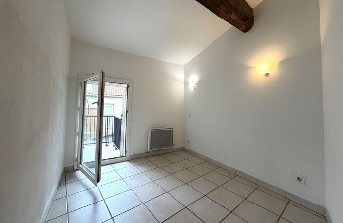 Immeuble vide composé de 4 appartements rénovés — photo 5