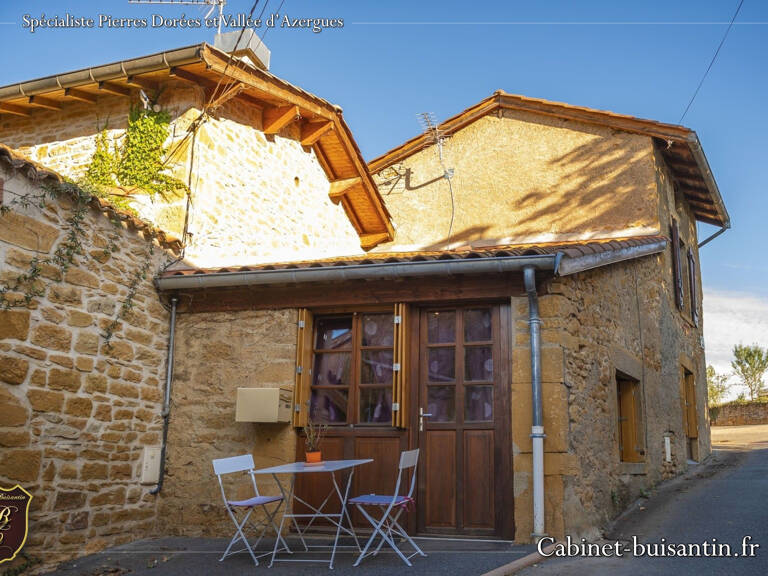 Charme, pierres et coeur de village — photo 1