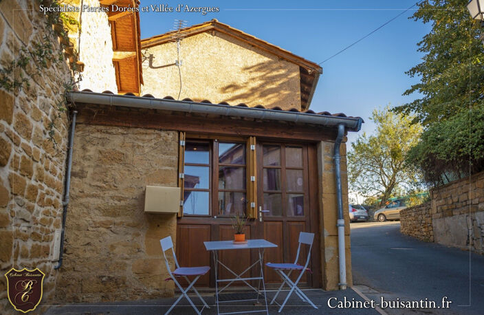 Charme, pierres et coeur de village — photo 2