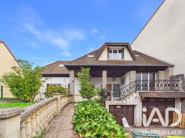 Vente Maison/villa 9 pièces — photo du bien