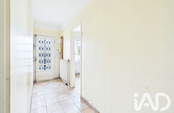 Vente Maison/villa 9 pièces — photo 2